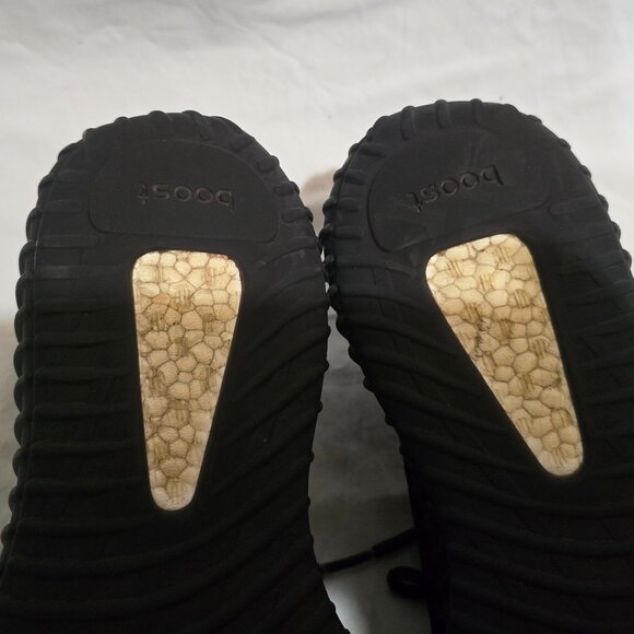 Adidas Yeezy Boost 350 V2 Black Red CP9652- Sz 12.5US - Picture 6 of 10